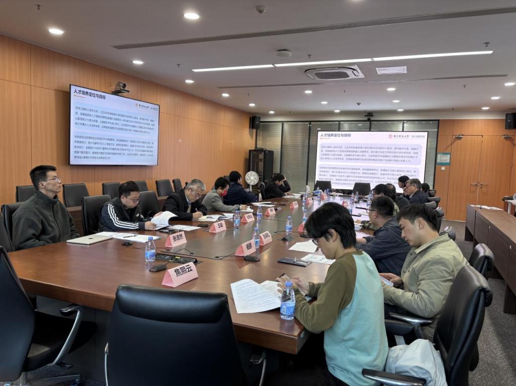 數(shù)統(tǒng)學(xué)院赴深圳高校開展調(diào)研，深化合作共謀“十五五”與訪企拓崗新篇章